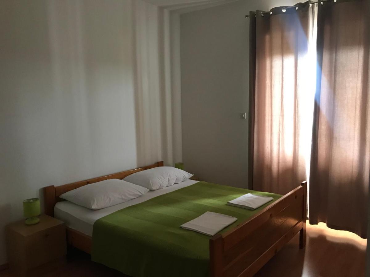 Apartmani Vilma Pakoštane Exterior foto