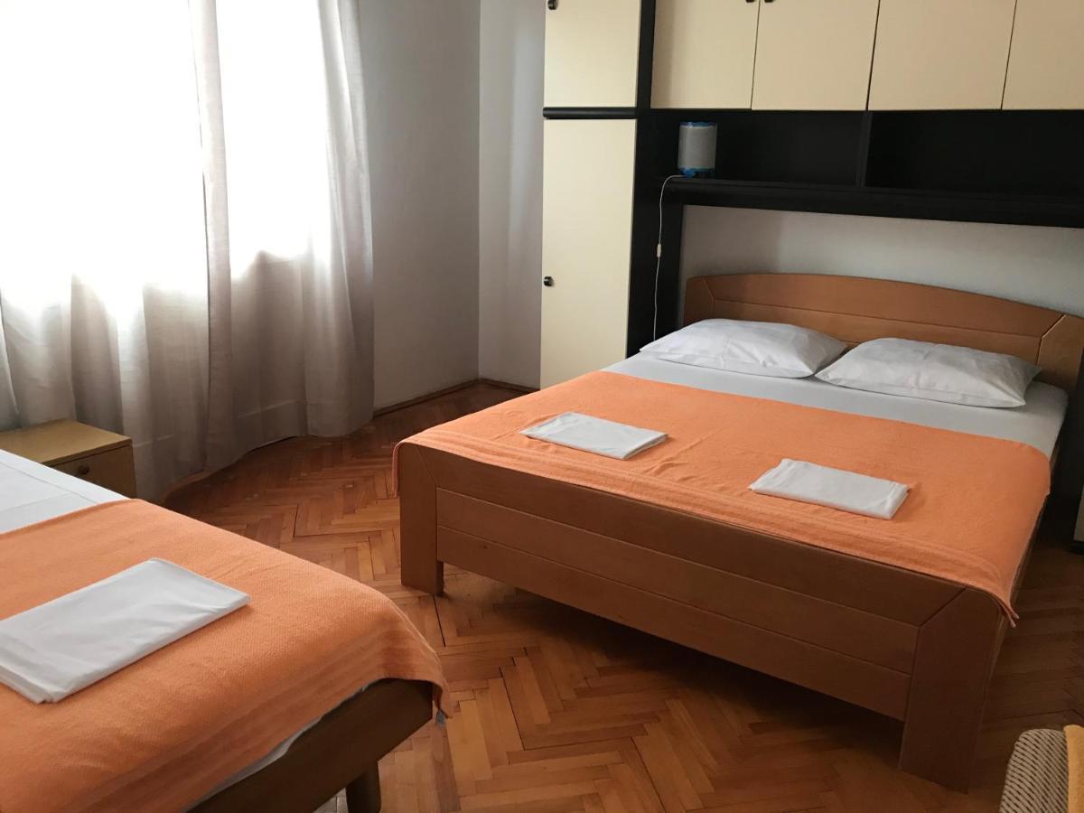 Apartmani Vilma Pakoštane Exterior foto