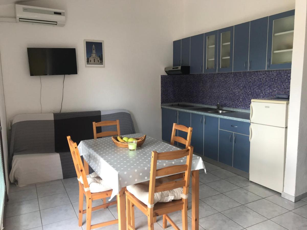 Apartmani Vilma Pakoštane Exterior foto