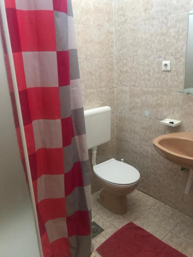 Apartmani Vilma Pakoštane Exterior foto